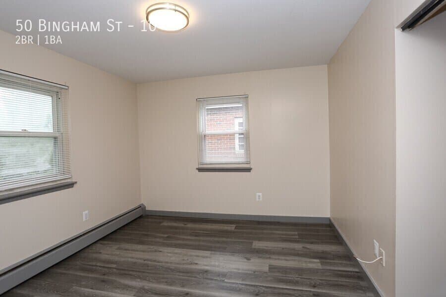 Bristol Apartment: 50 Bingham St