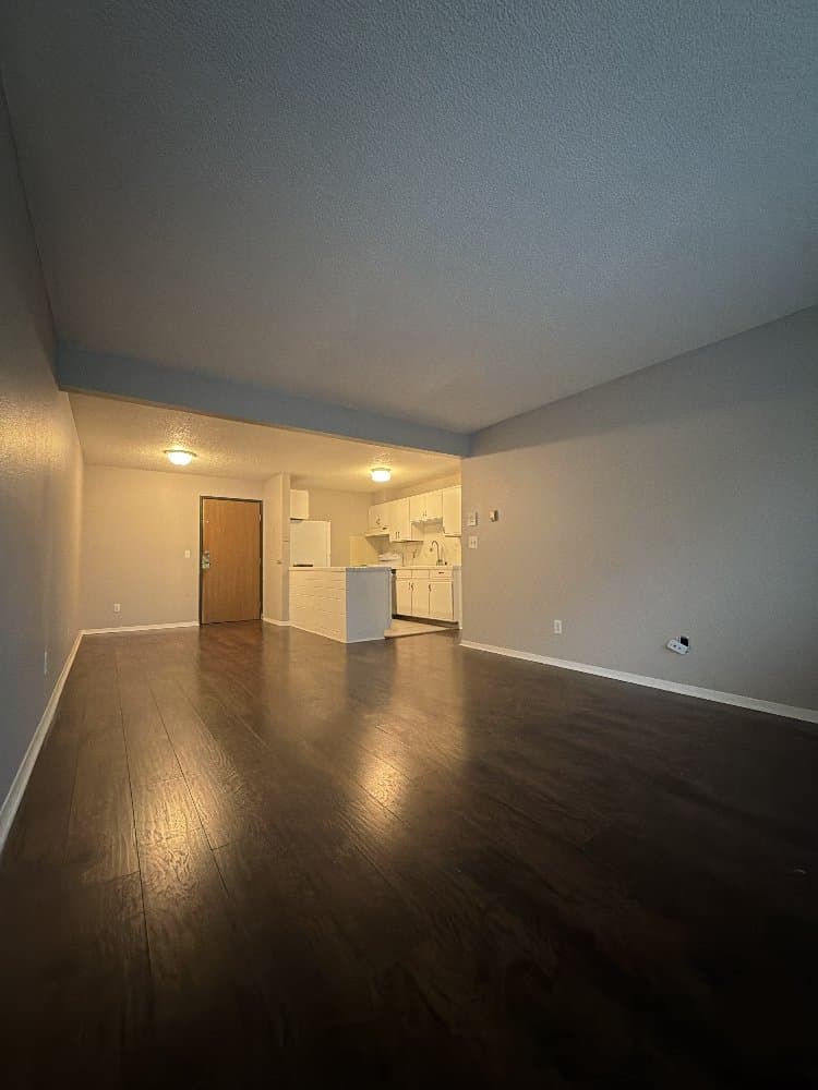 St Cloud Apartment: 1120 9th Ave S