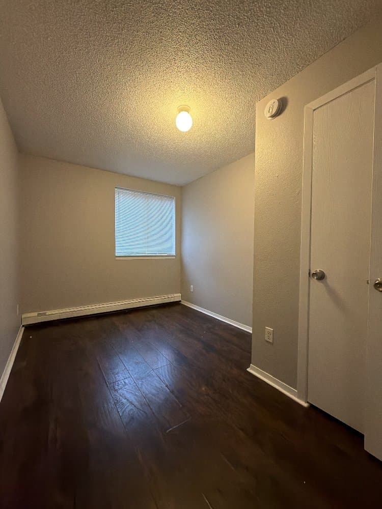 St Cloud Apartment: 1120 9th Ave S