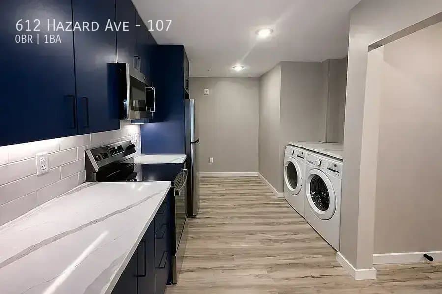 Enfield Apartment: 612 Hazard Ave