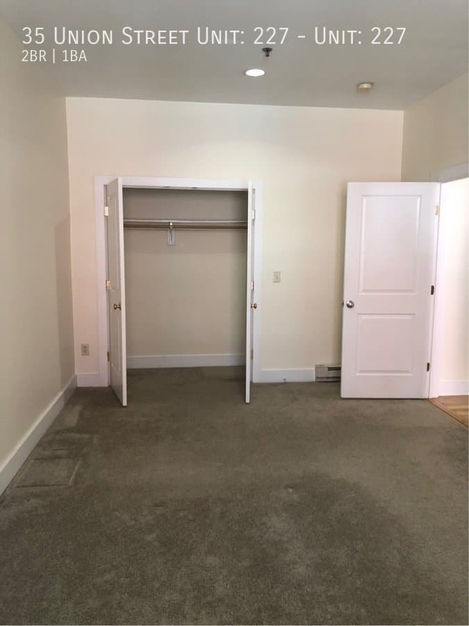 New London Apartment: 35 Union Street