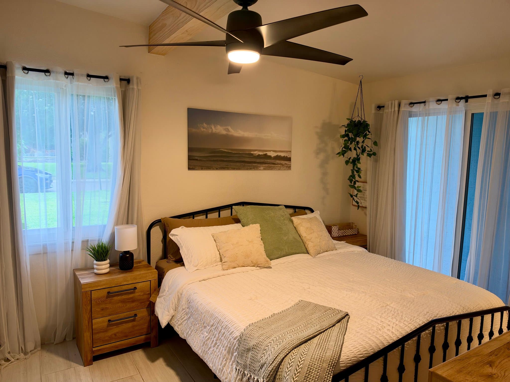 St Petersburg House: 4516 Huron rd