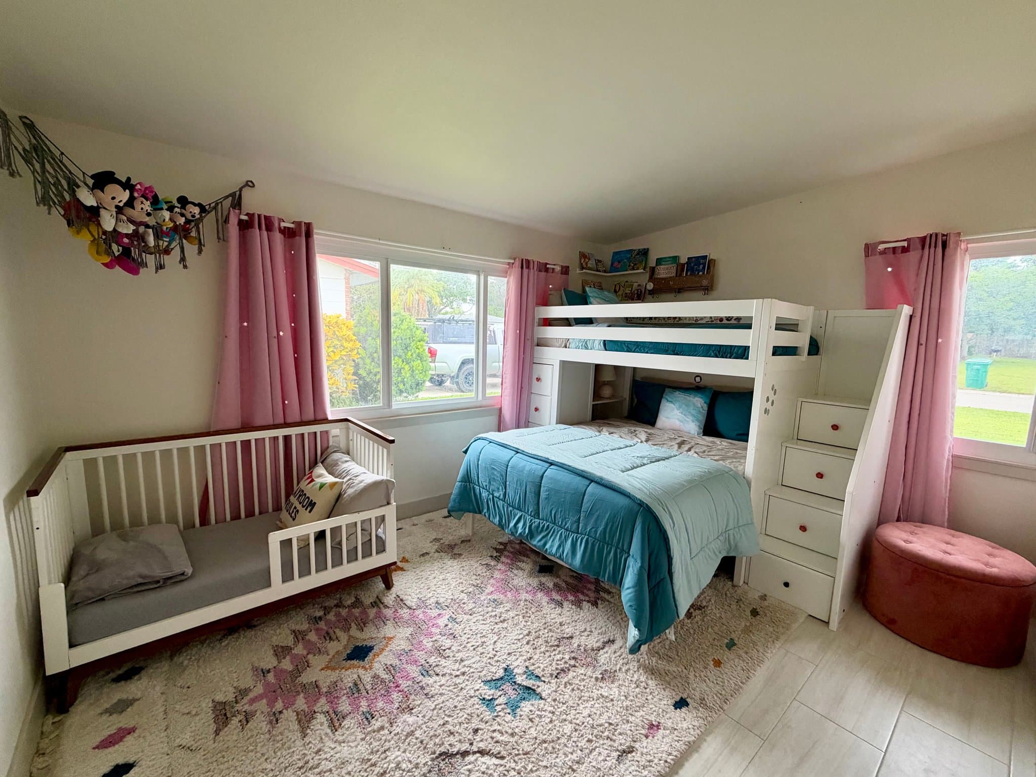 St Petersburg House: 4516 Huron rd