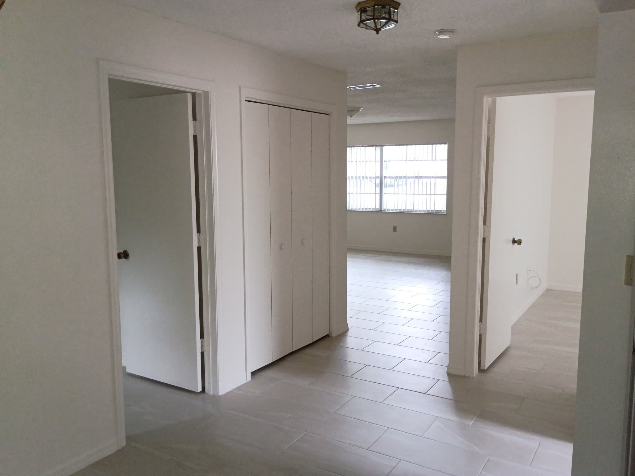 Spring Hill House: 1255 Malone Ave