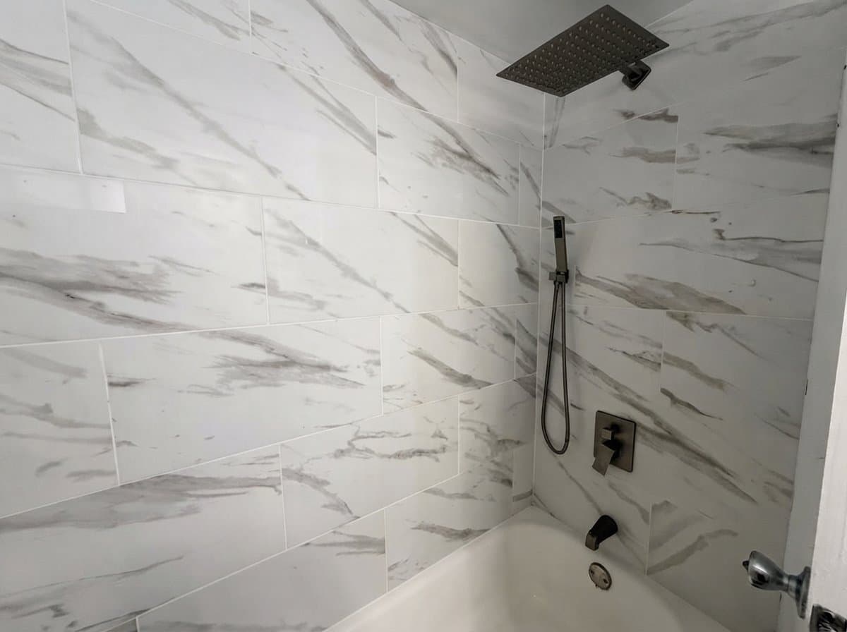 Reston Condo: 2231 Castle Rock Sq