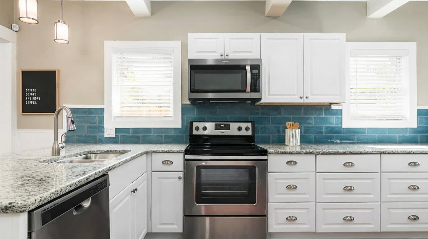 Hialeah House: 8929 NW 171st St