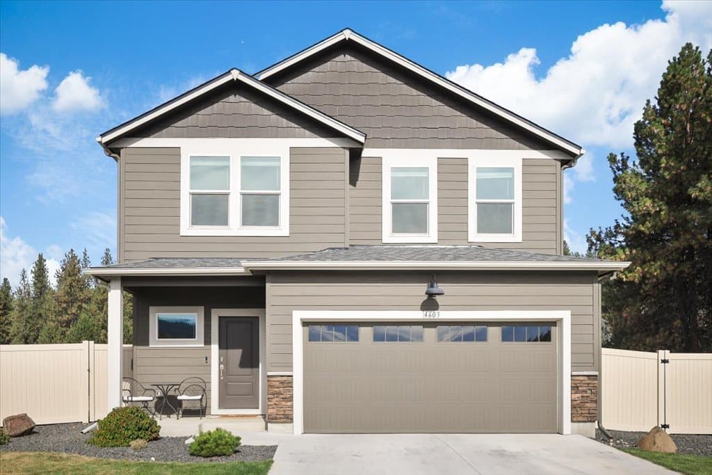 Spokane House: 4603 S Frosty Ln