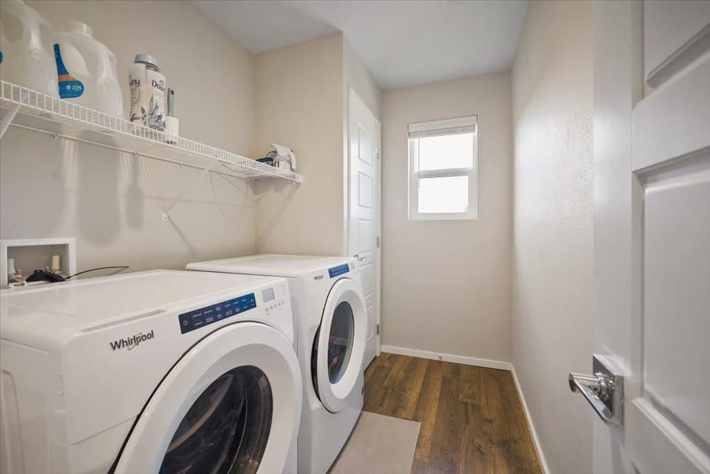 Spokane House: 4603 S Frosty Ln