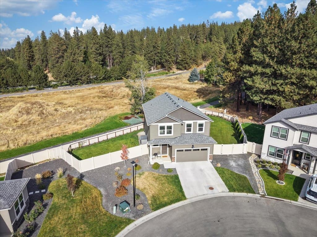 Spokane House: 4603 S Frosty Ln
