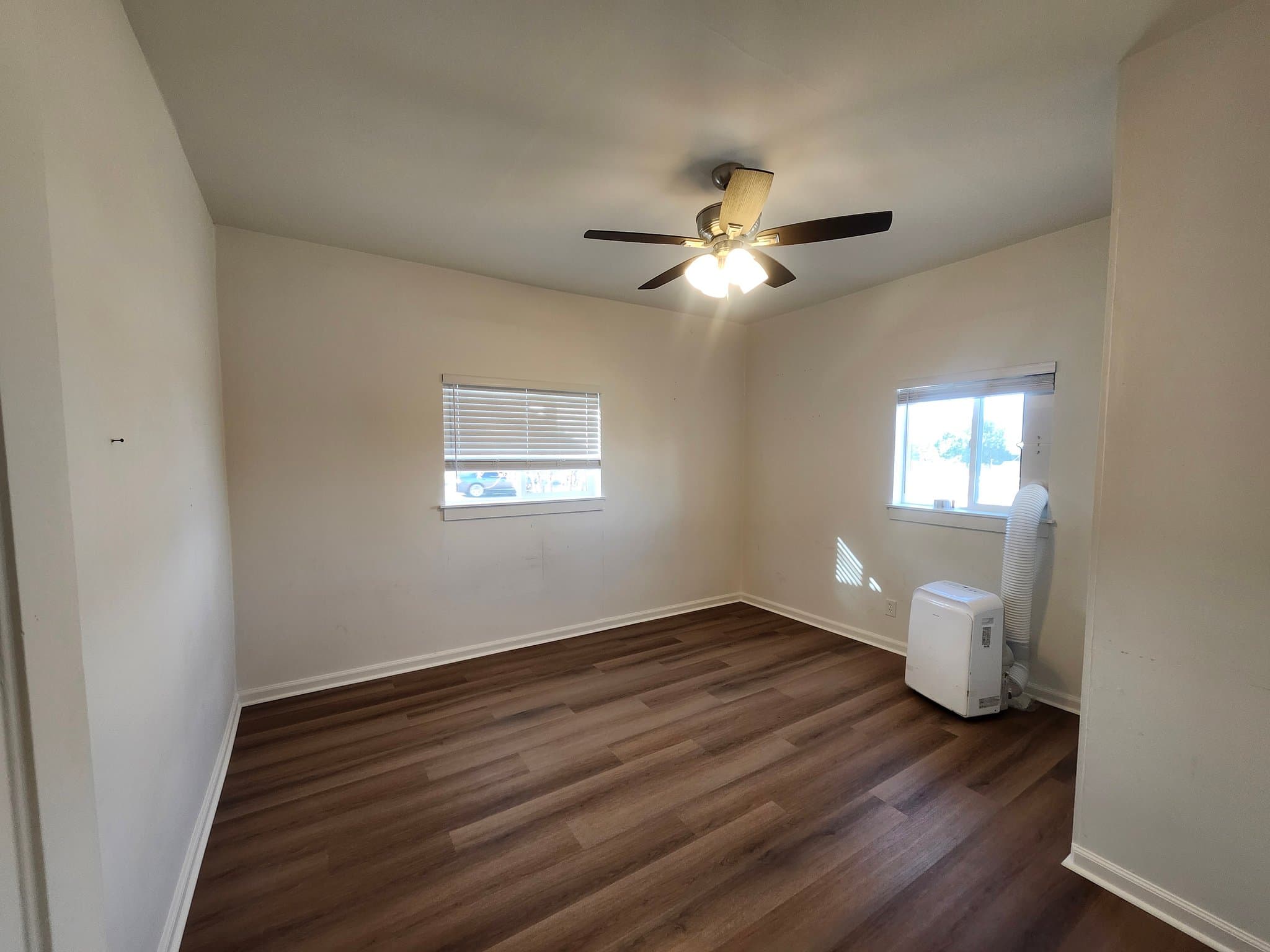 Buhl House: 522 Sawtooth Ave