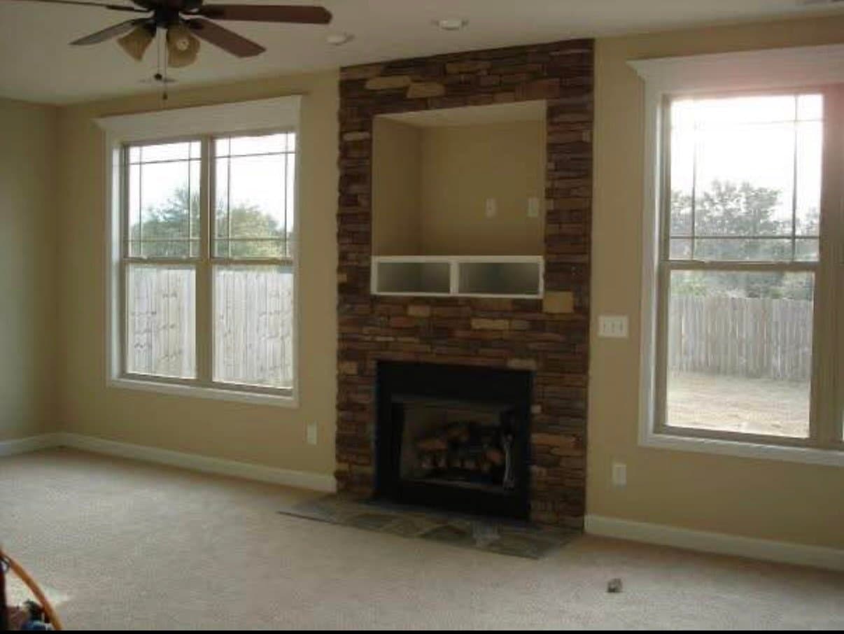Fayetteville House: 3336 Eastgate St