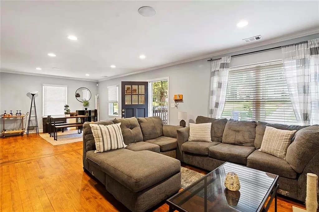 Atlanta House: 1962 Beecher Road Southwest