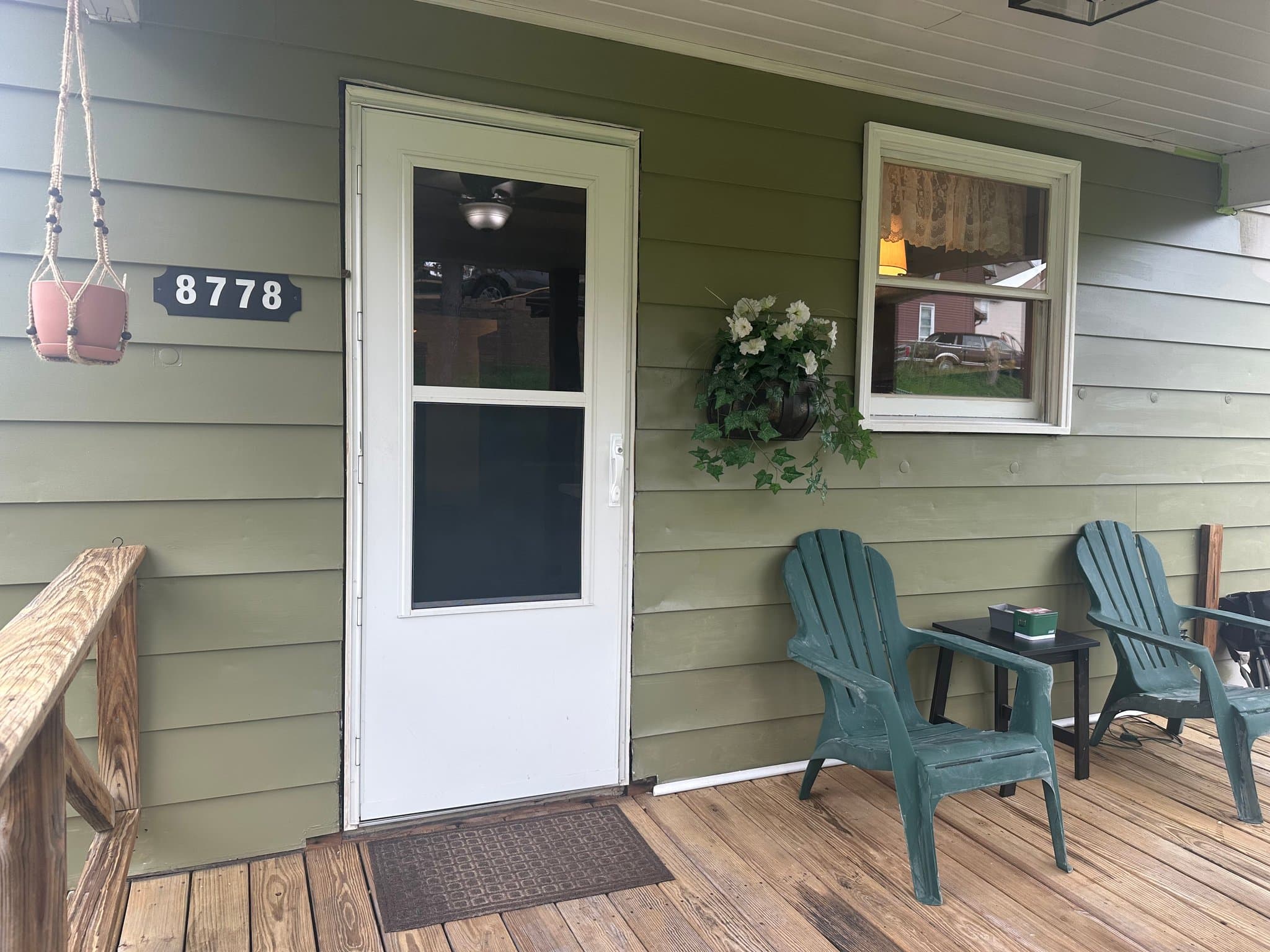 Westmoreland City House: 8778 Broadway St