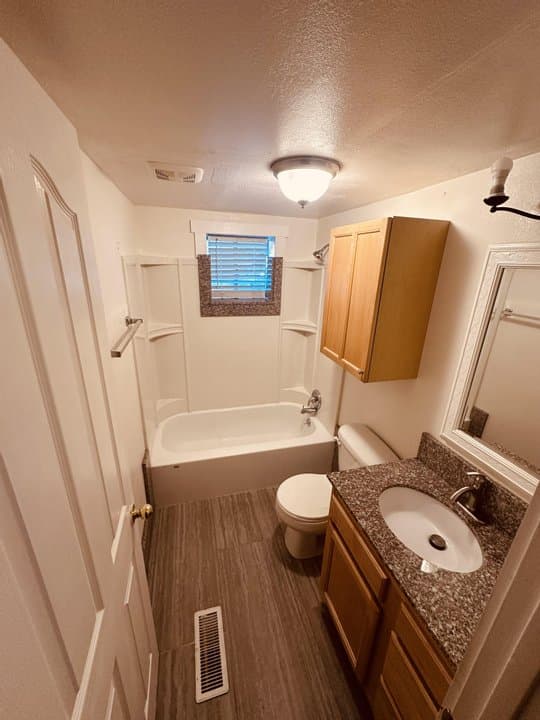 Salt Lake City Single Room: 844 S Roberta St
