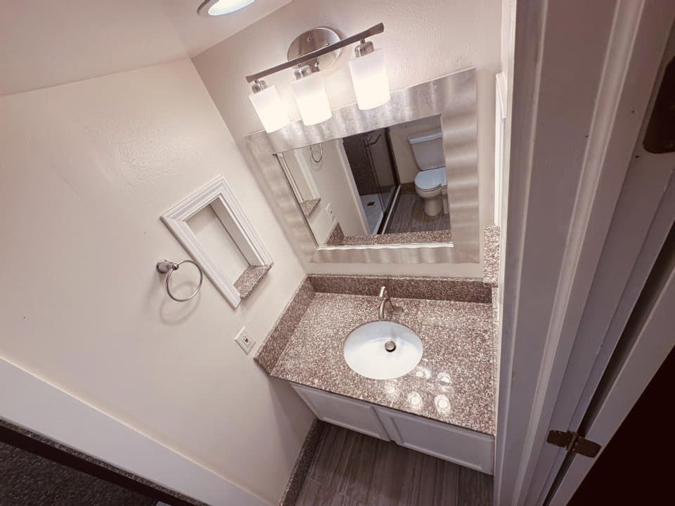 Salt Lake City Single Room: 844 S Roberta St
