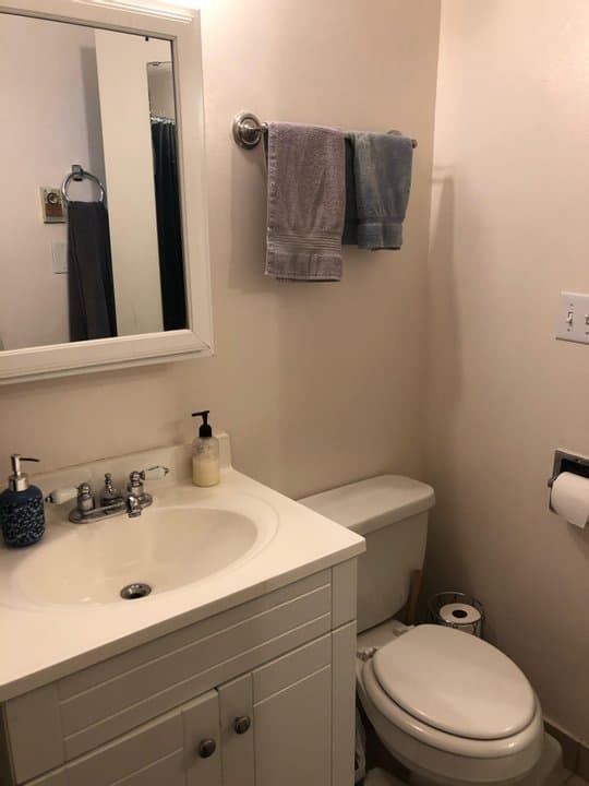 Salt Lake City Single Room: 2489 S 600 E