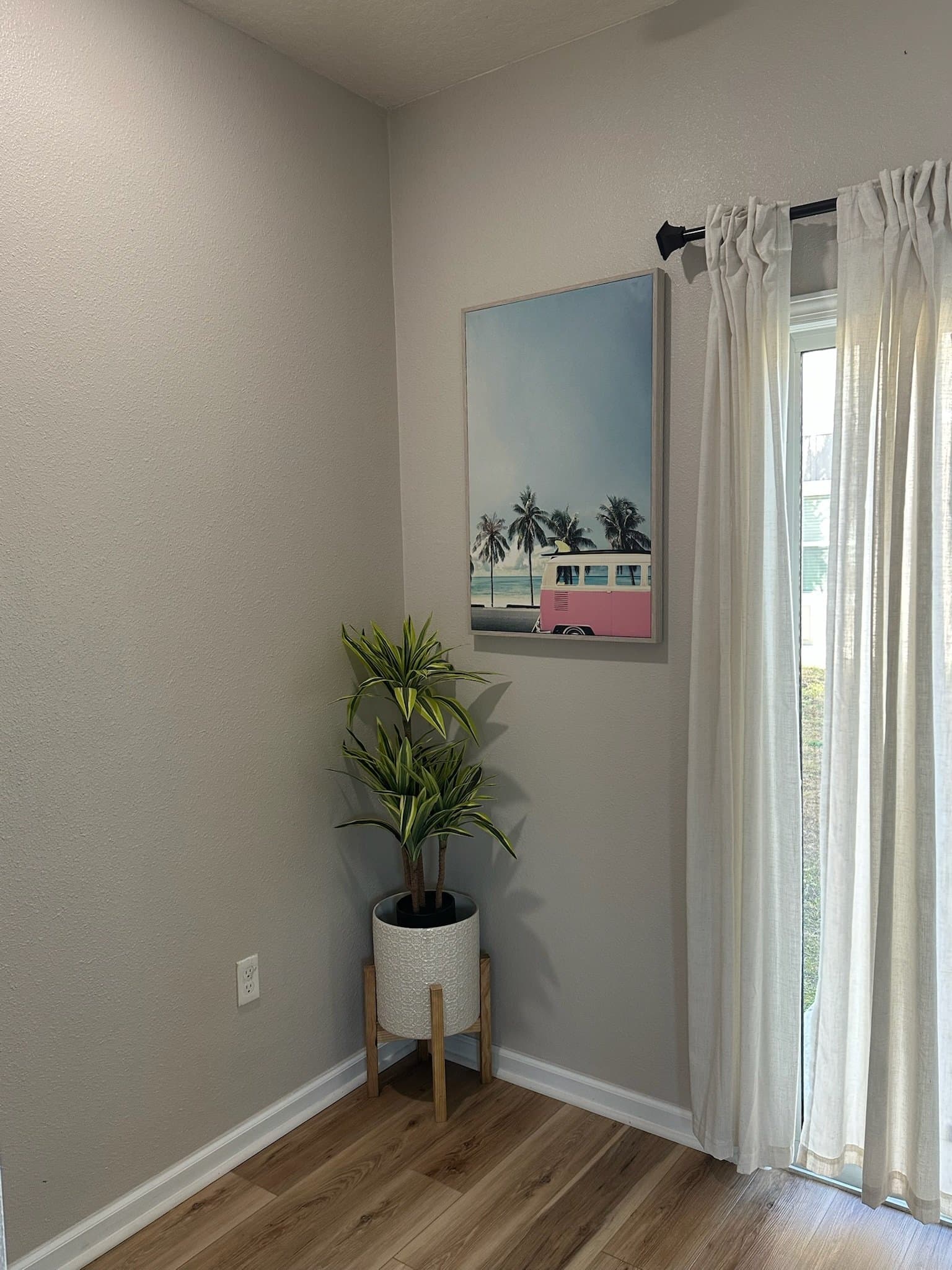 Jacksonville Other: 852 Capitol Pkwy