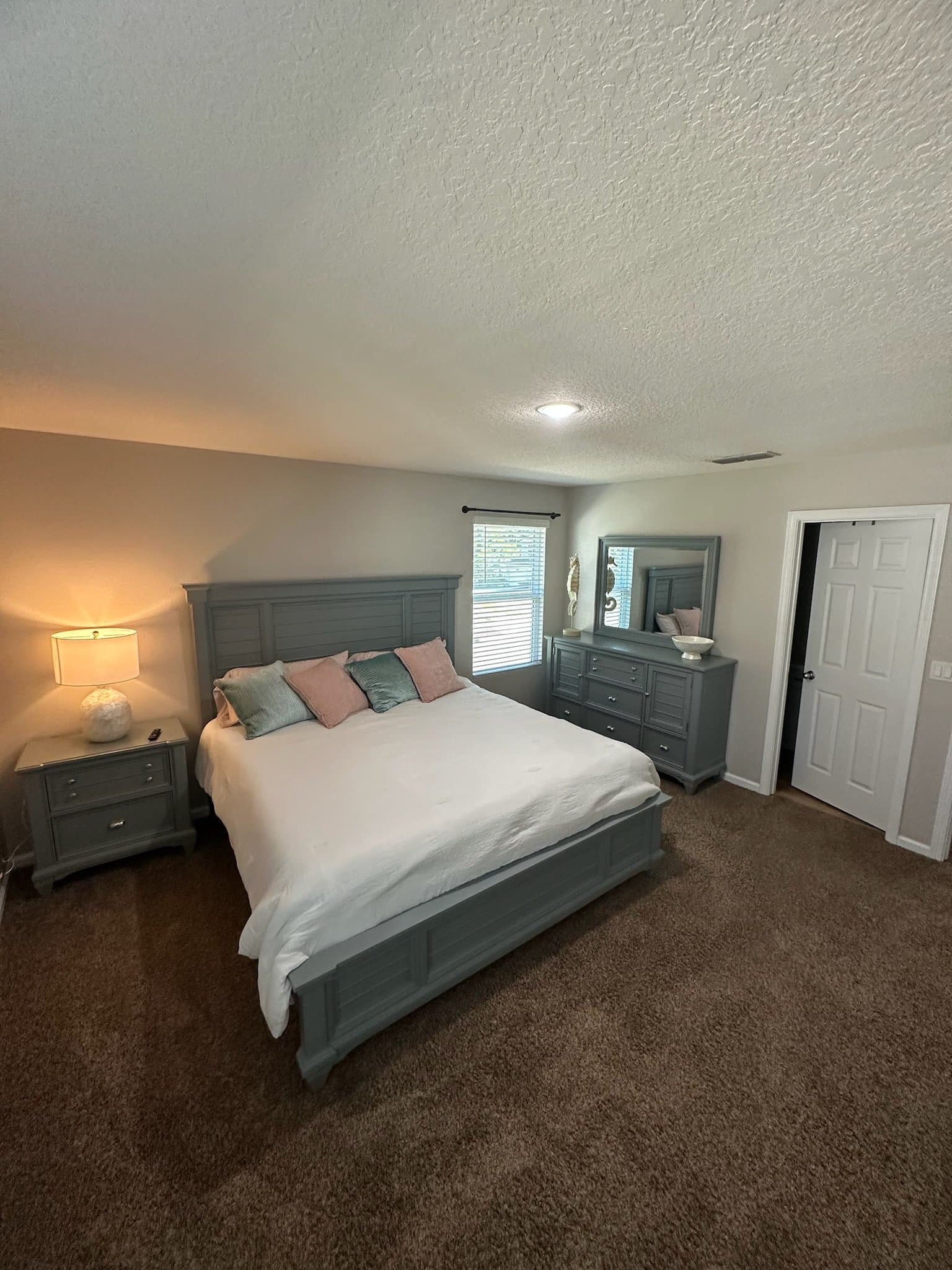 Jacksonville Other: 852 Capitol Pkwy