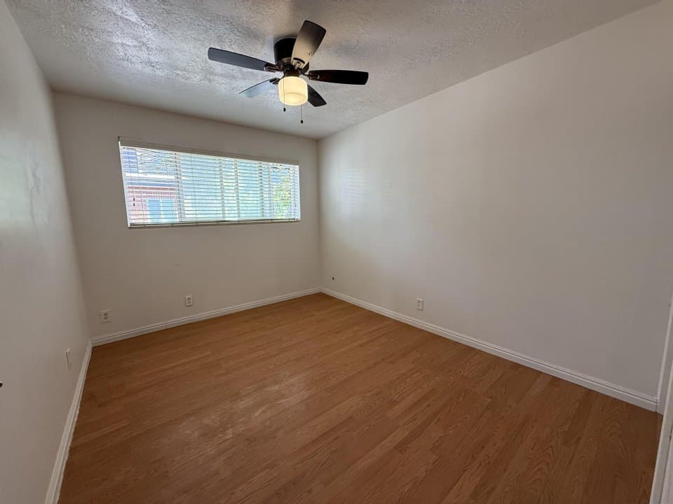 Salt Lake City Single Room: 2489 S 600 E