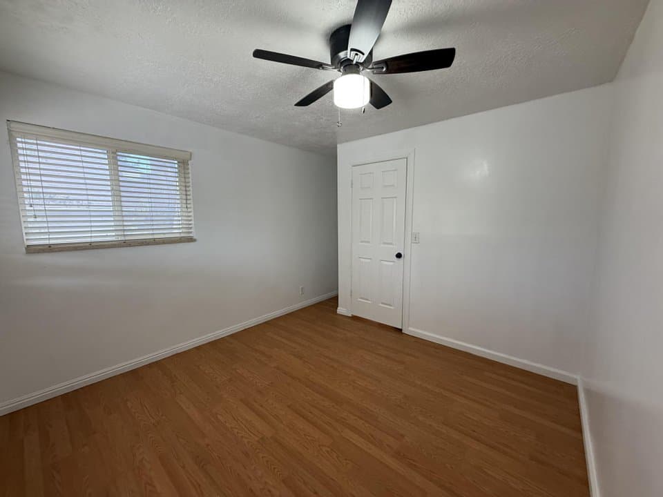 Salt Lake City Single Room: 2489 S 600 E