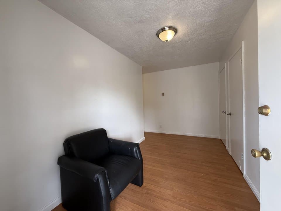 Salt Lake City Single Room: 2489 S 600 E