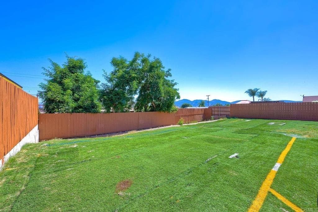Santee House: 9451 Terrywood Rd