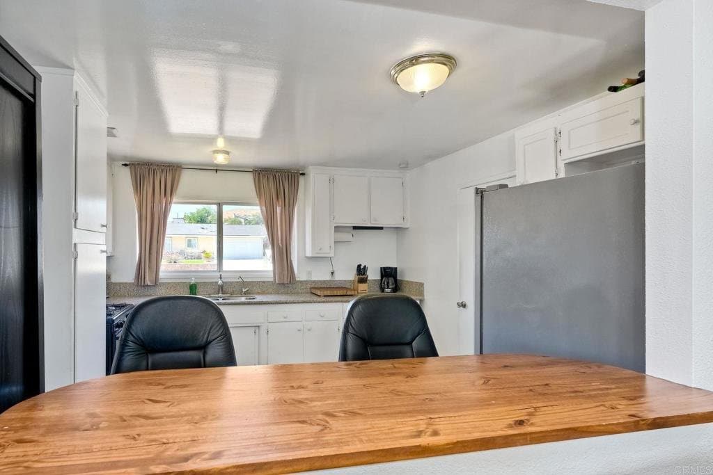 Santee House: 9451 Terrywood Rd