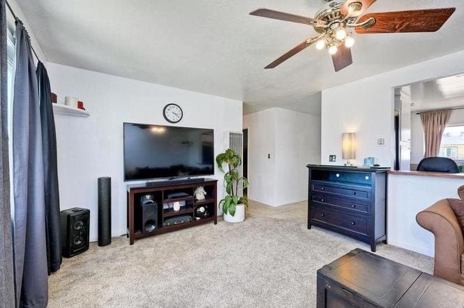 Santee House: 9451 Terrywood Rd