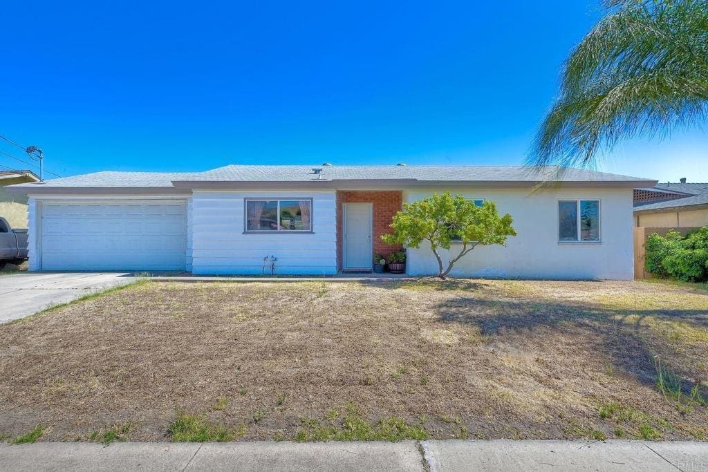 Santee House: 9451 Terrywood Rd