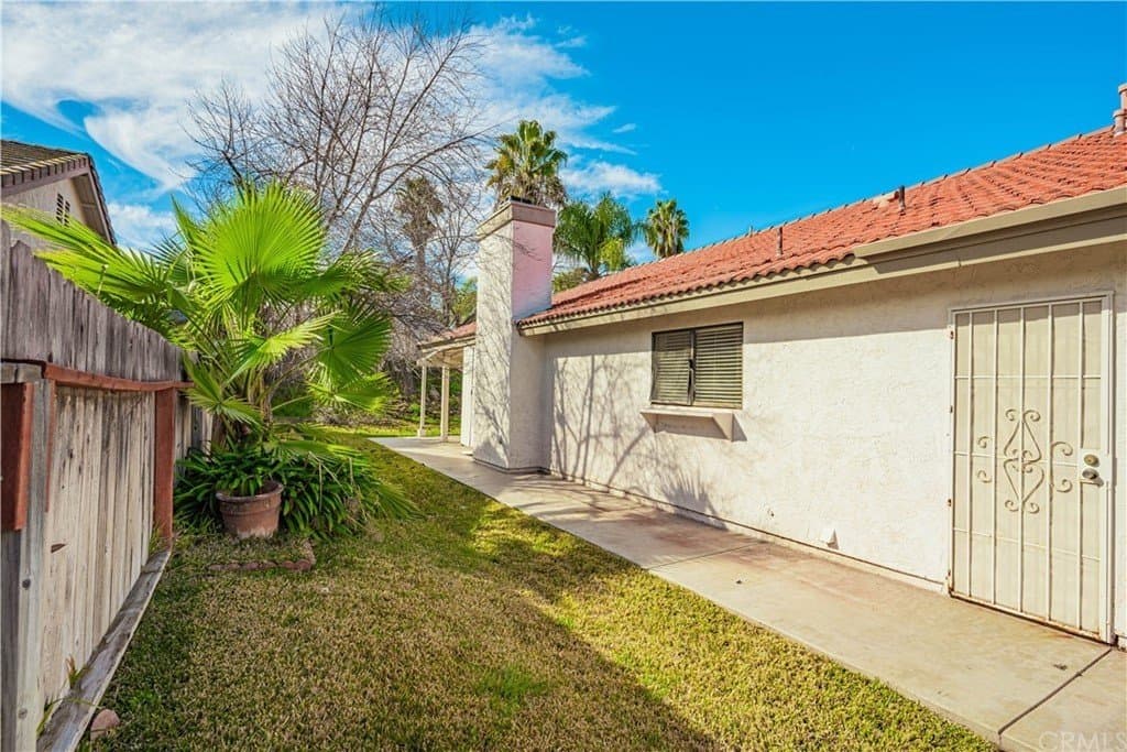 Murrieta House: 39535 Rowan Ct