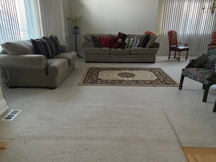 Sandy Single Room: 1273 E Grayson CT