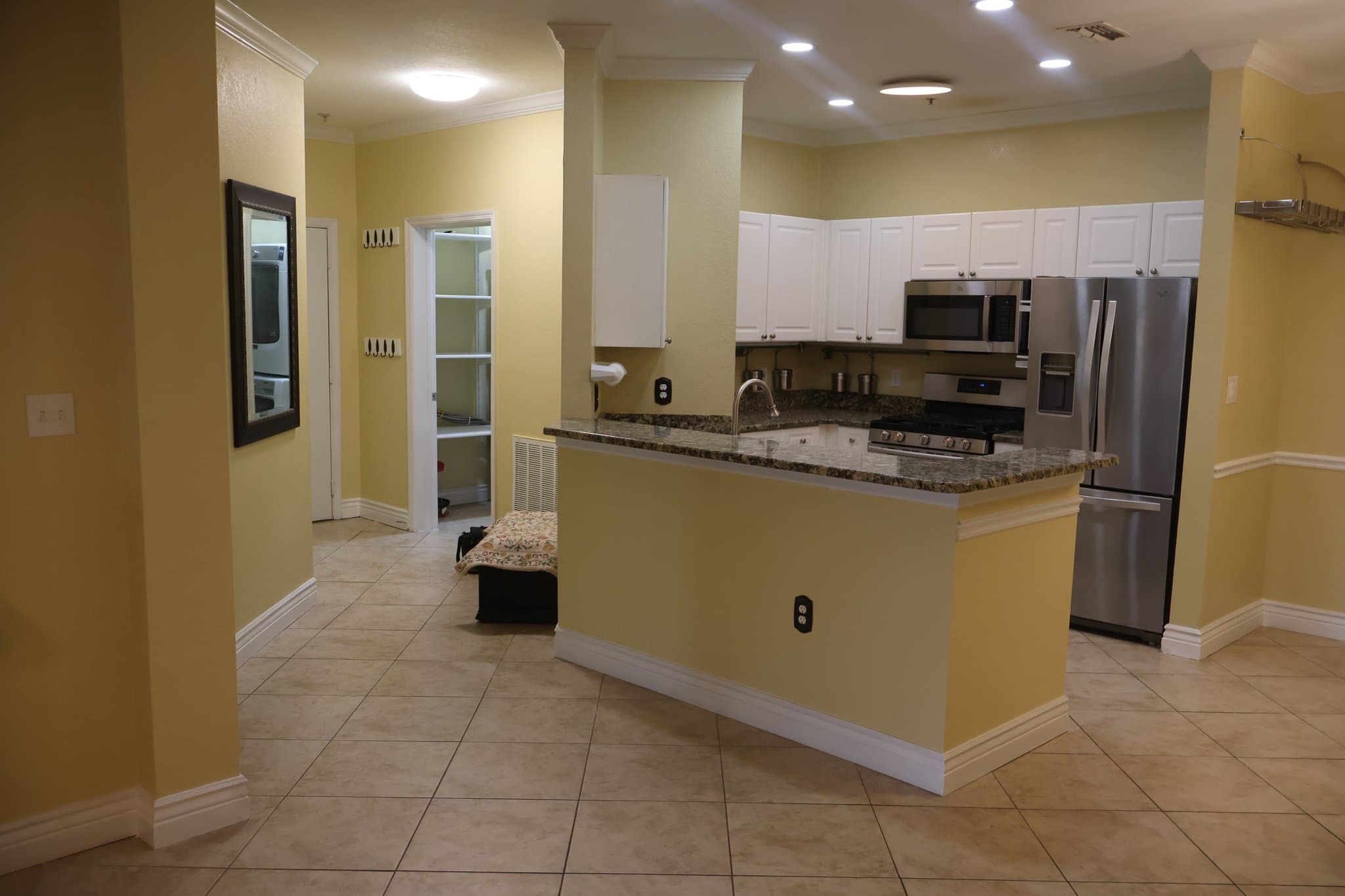Clearwater Condo: 2731 Via Capri