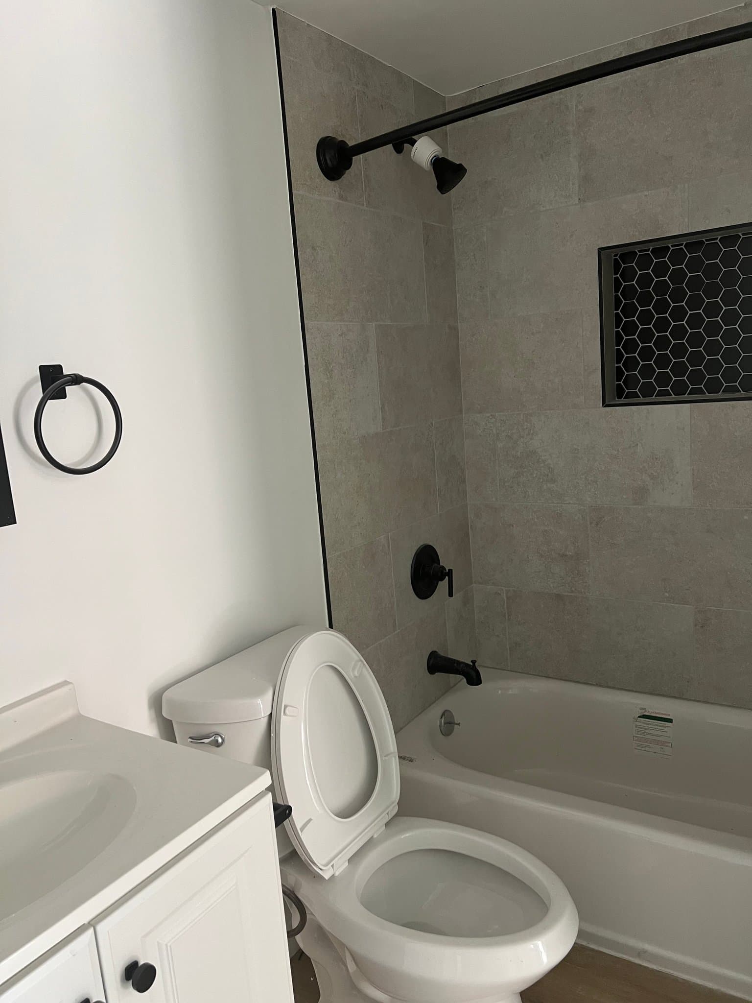 Los Angeles Townhome: 963 1/2 N Serrano Ave
