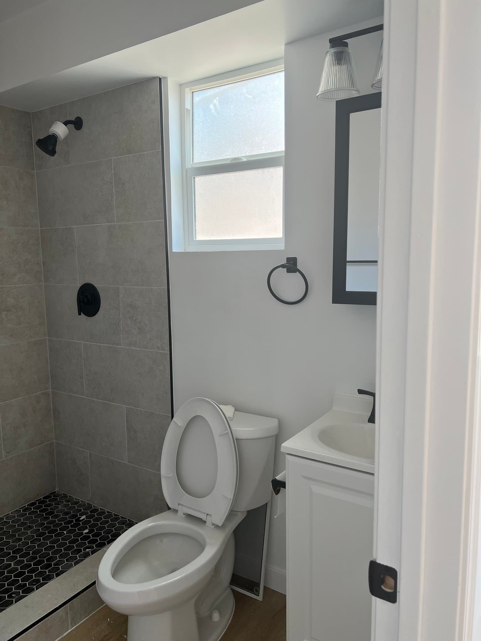 Los Angeles Townhome: 963 1/2 N Serrano Ave