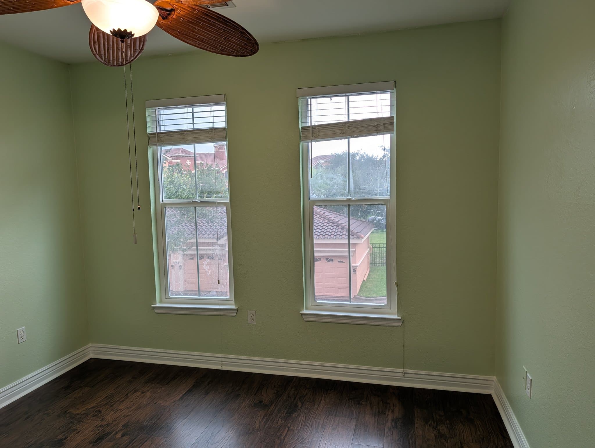 Clearwater Condo: 2731 Via Capri