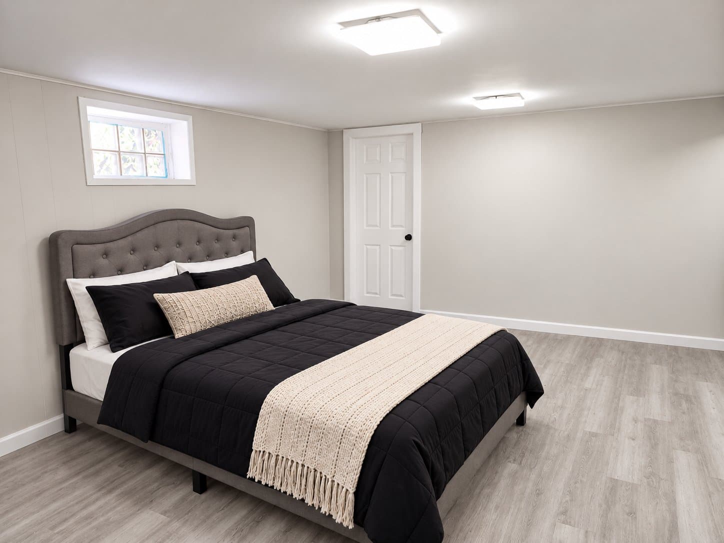 Chicago House: 8129 S Woodlawn Ave
