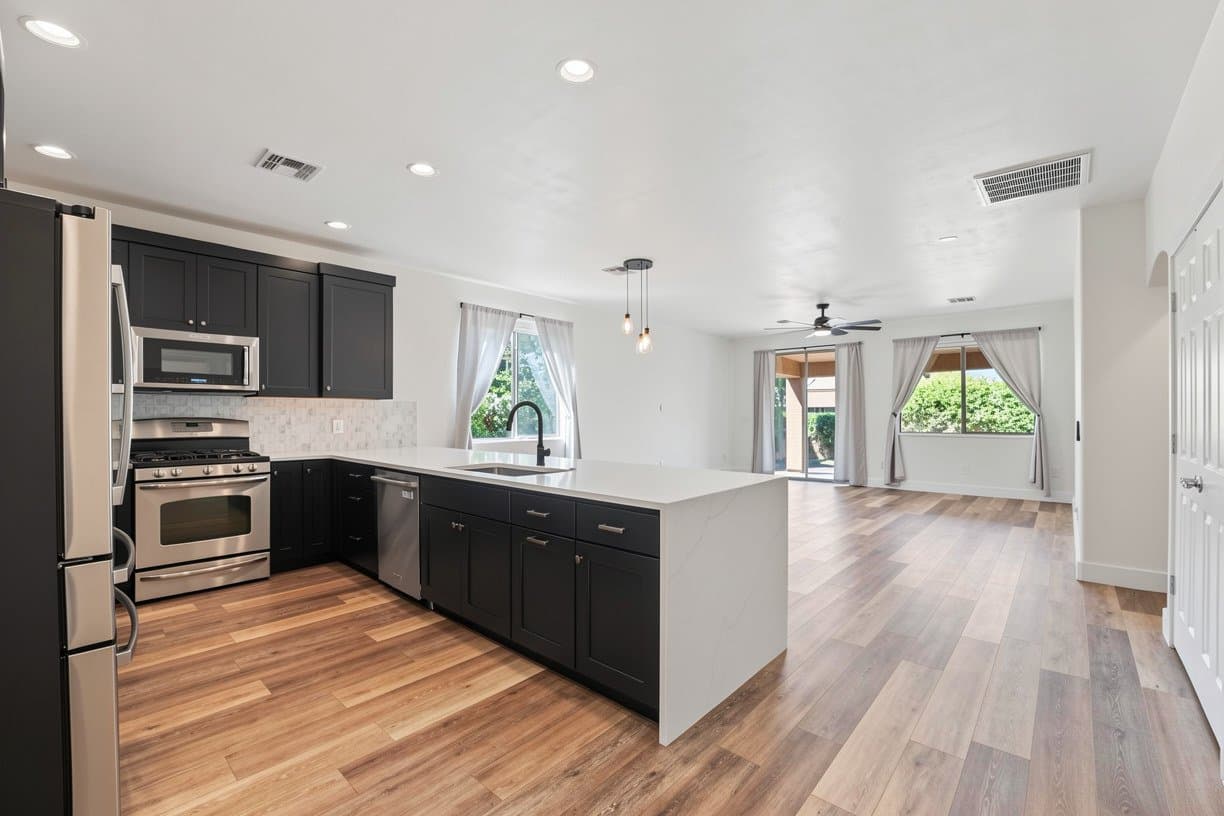 Tucson House: 2281 E Skipping Rock Way