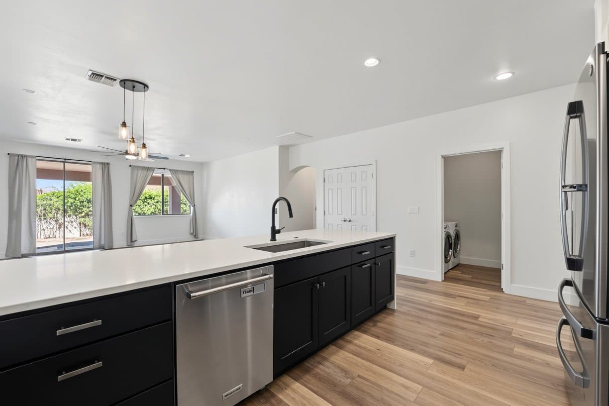 Tucson House: 2281 E Skipping Rock Way