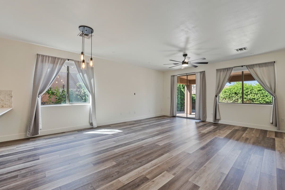 Tucson House: 2281 E Skipping Rock Way