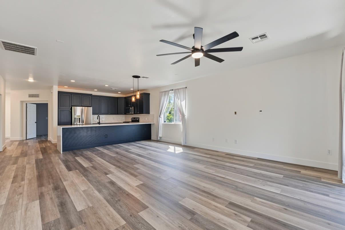 Tucson House: 2281 E Skipping Rock Way