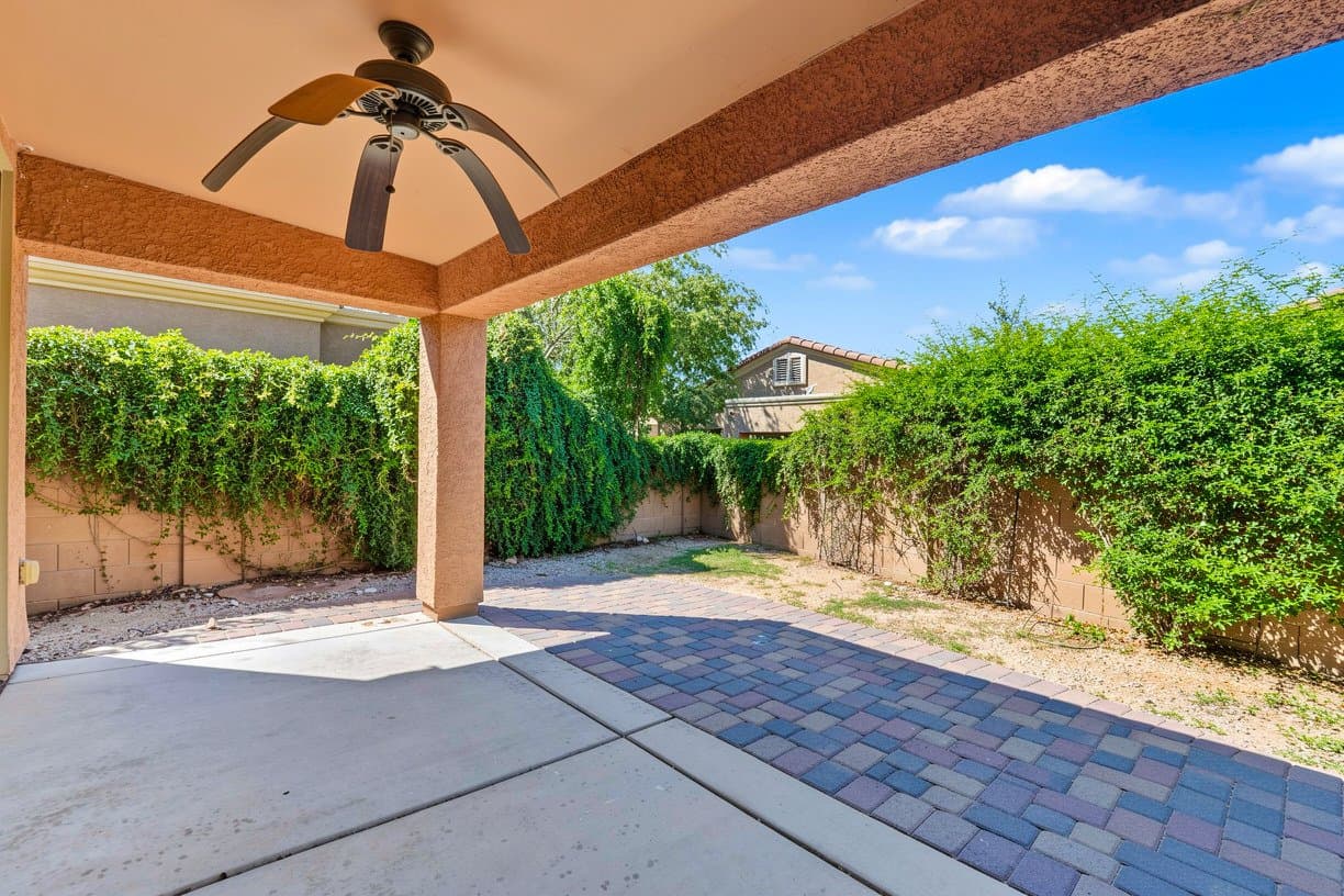 Tucson House: 2281 E Skipping Rock Way