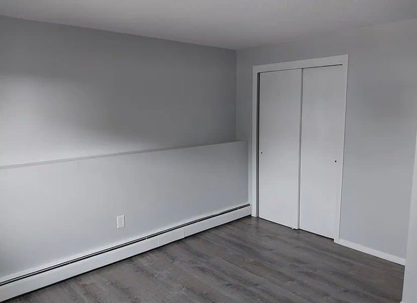 Fall River Apartment: 124 Ash St