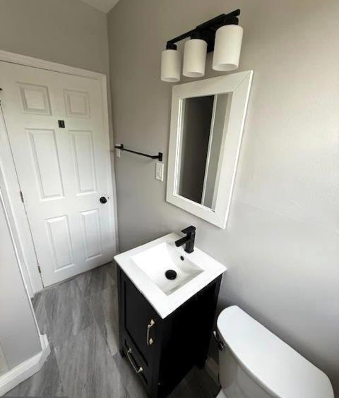 Baltimore Townhome: 3020 Mondawmin Ave