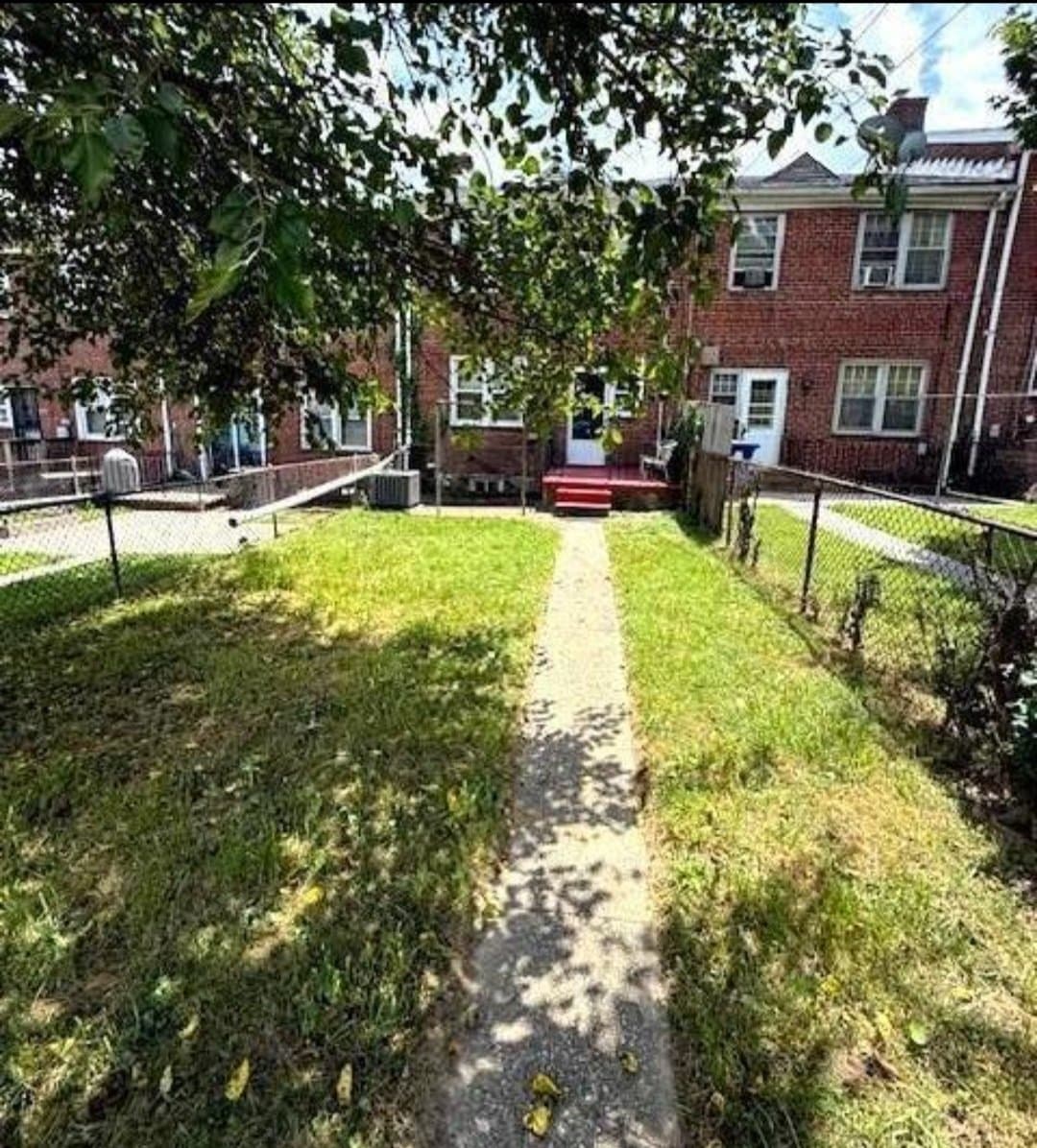 Baltimore Townhome: 3020 Mondawmin Ave