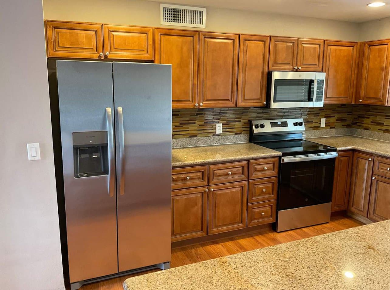 Tempe House: 805 W Harvard Dr