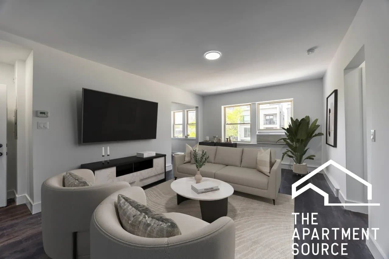 Chicago Apartment: 1555 West Hollywood Avenue #204 Chicago, IL 60660