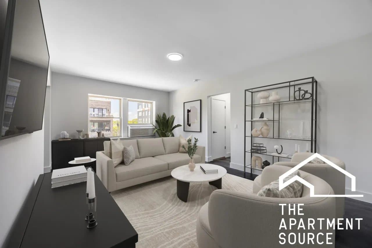 Chicago Apartment: 1555 West Hollywood Avenue #204 Chicago, IL 60660