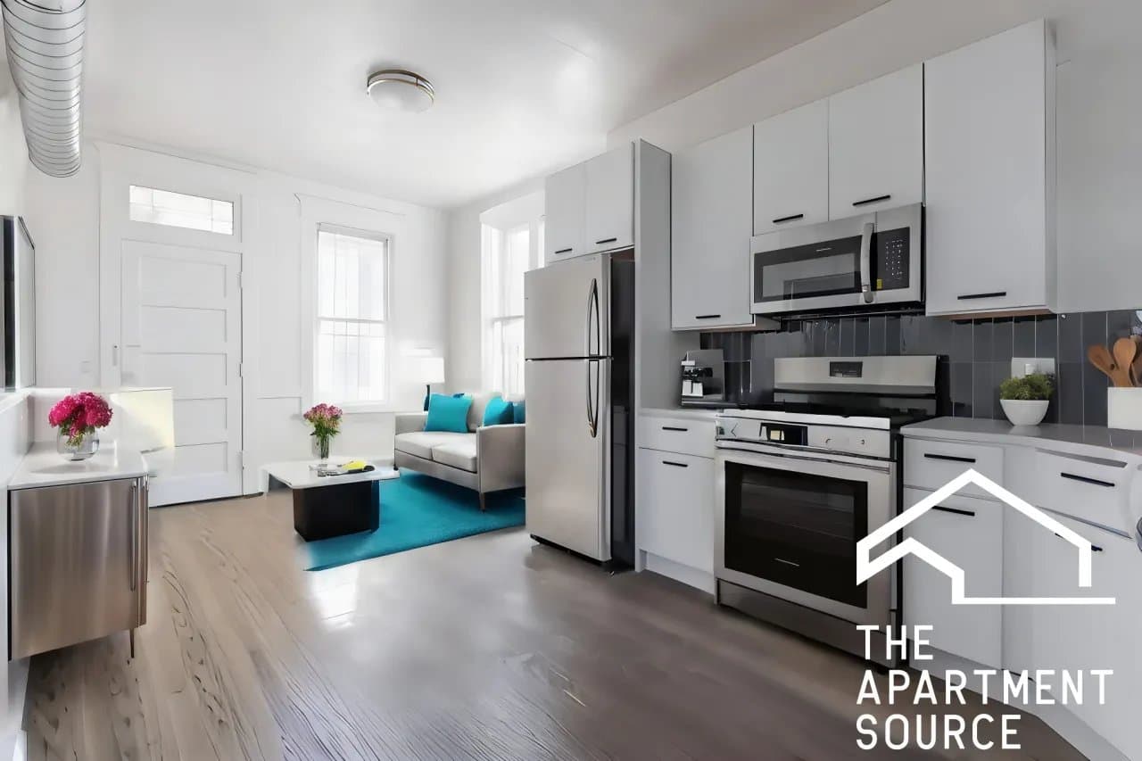Chicago Apartment: 1841 North Kedzie Avenue #2R Chicago, IL 60647