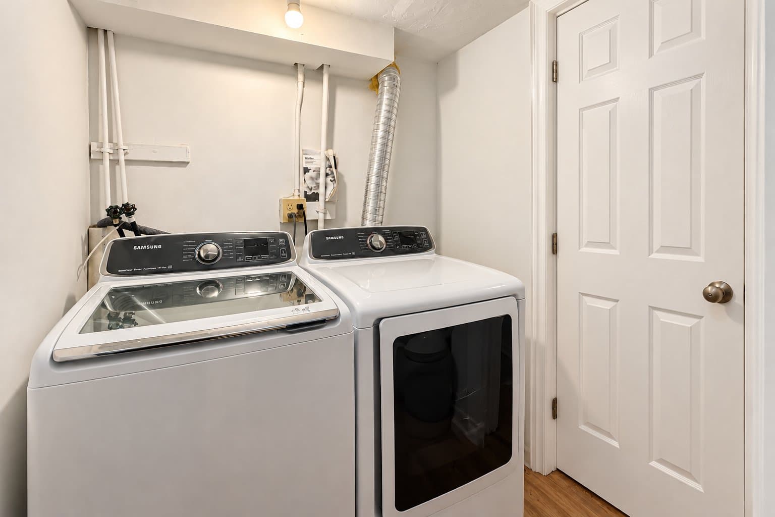 Washington House: 3343 17th Street NW