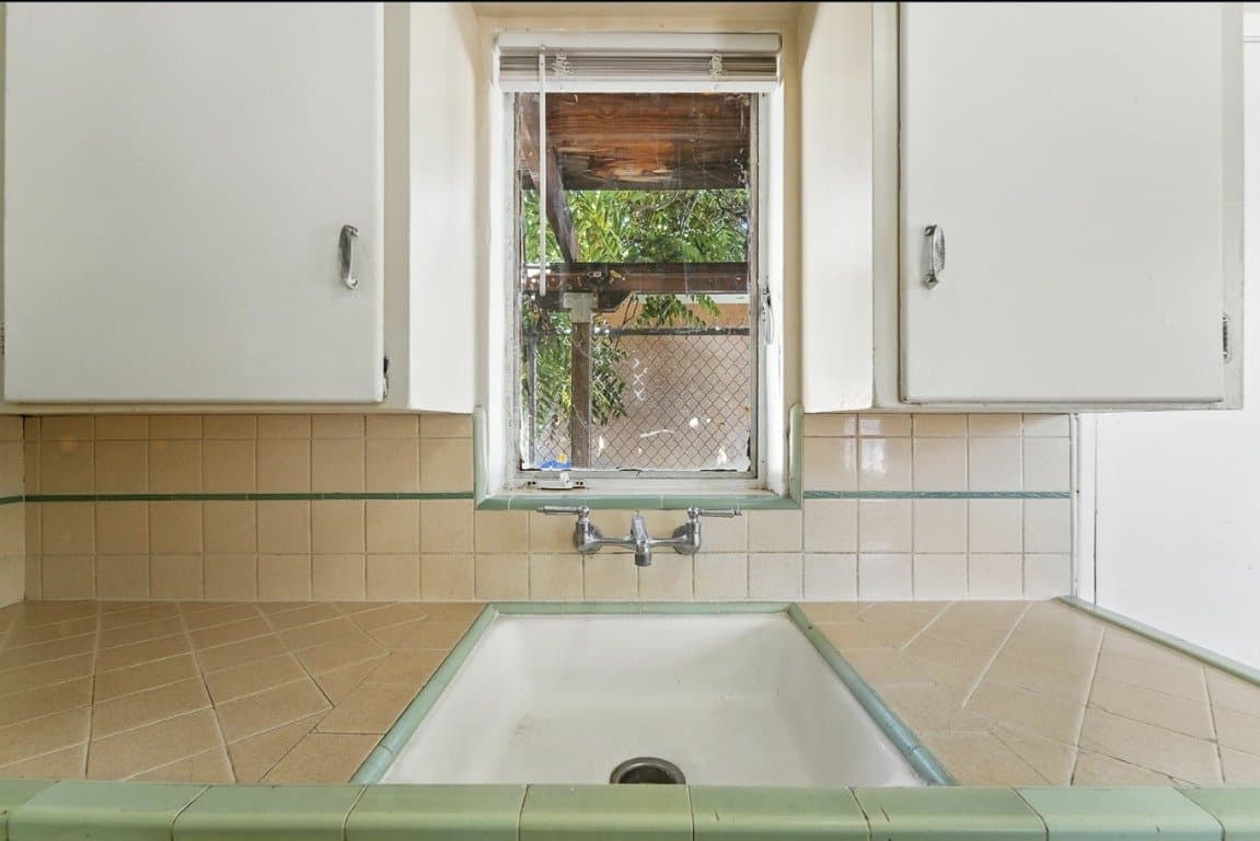 Merced Apartment: 127 W 18th St, Merced, CA 95340